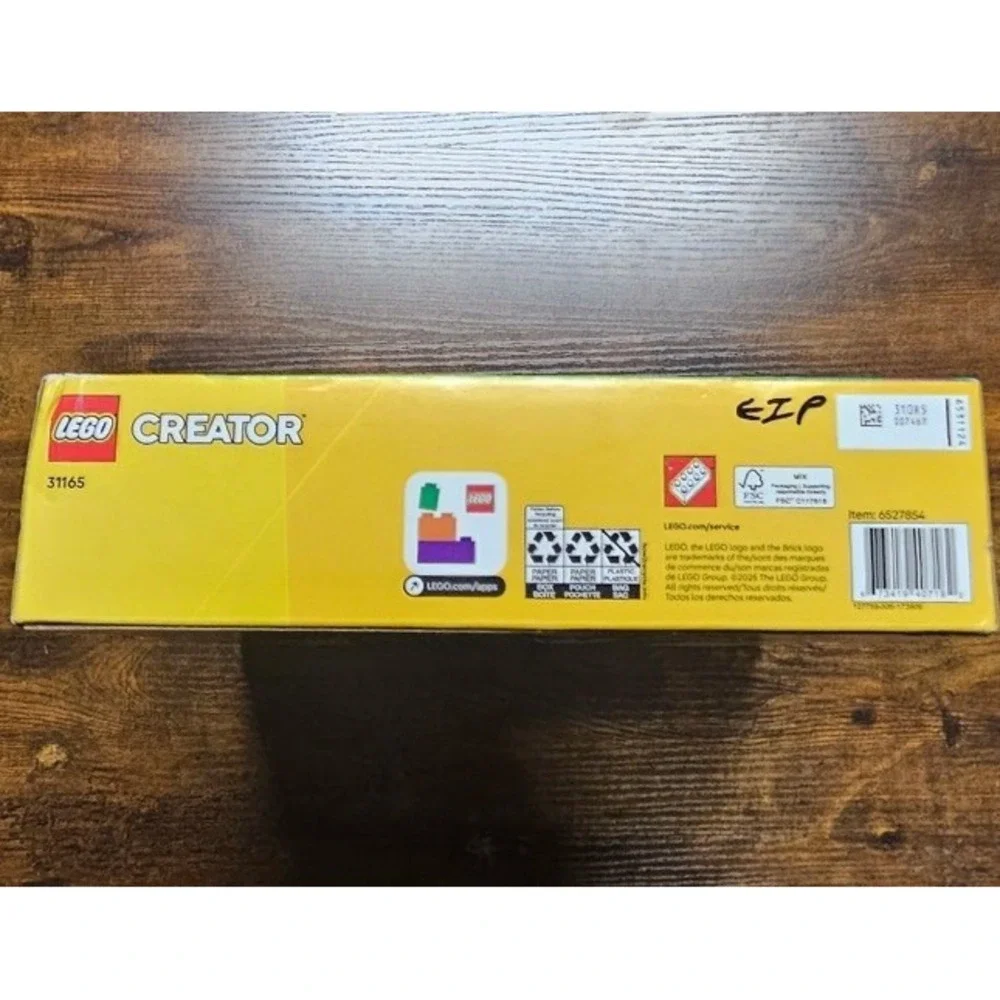 LEGO Creator 3 in 1 Wild Animals Panda Family 626 Pcs 31165 New